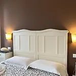 La Linea D'acqua 4*
