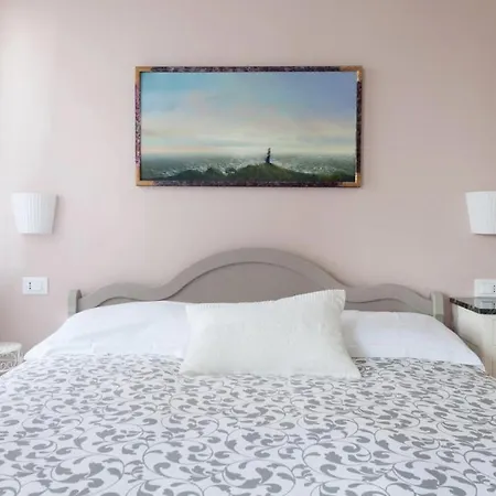 行水旅馆 4* 马纳罗拉