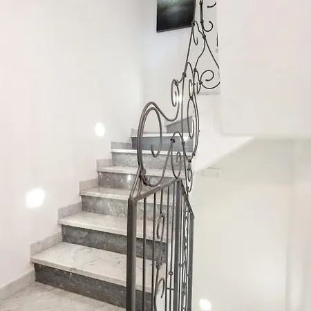 La Linea D'acqua Πανσιόν Μαναρόλα