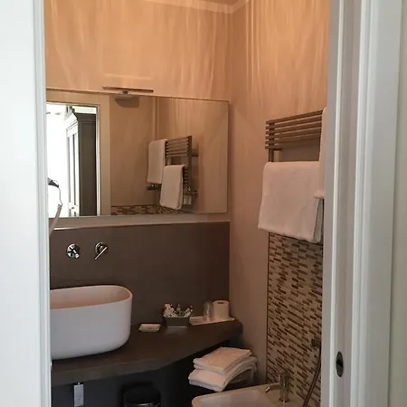 La Linea D'acqua Guest house *